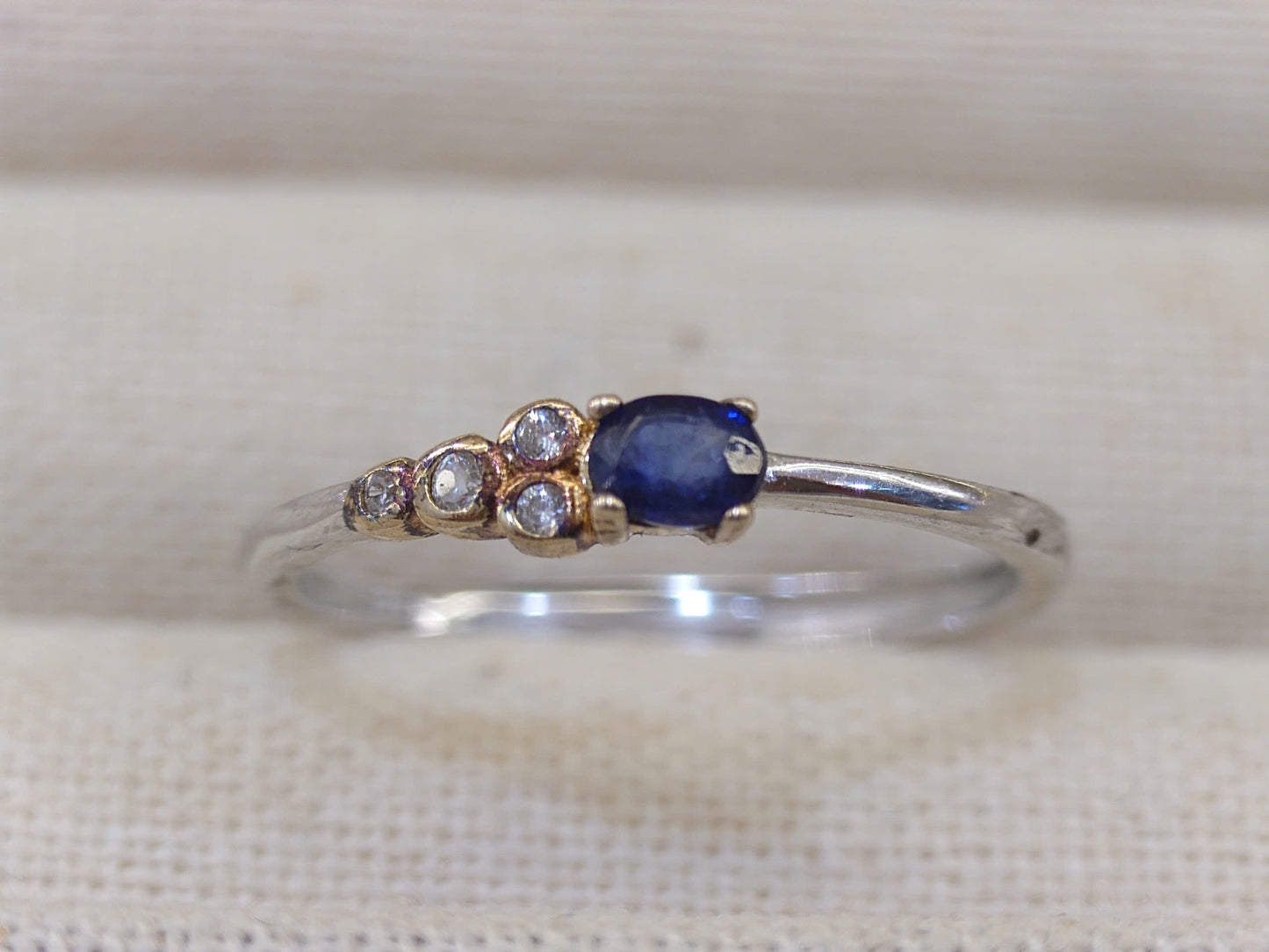 Nhẫn bạc 925 gắn đá