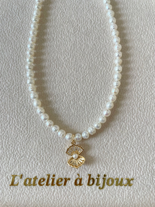Vòng cổ ngọc trai 5mm & Shell pendant