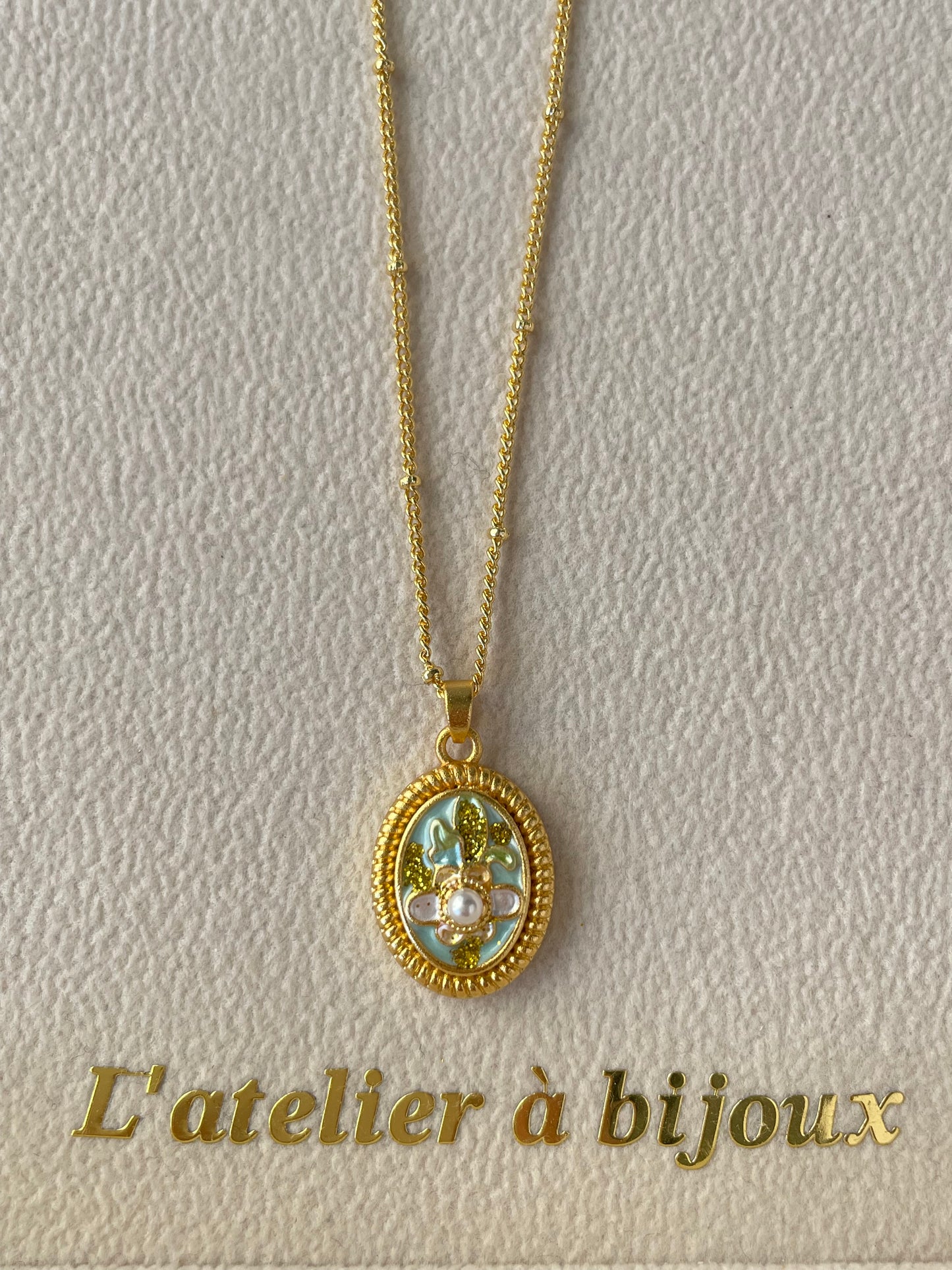 Vòng cổ Ivonna floral