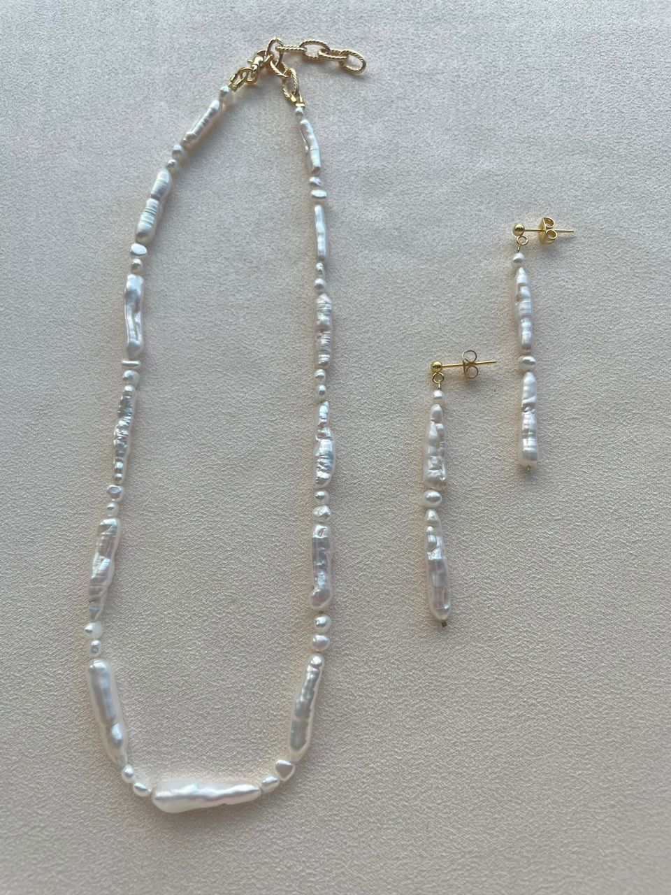 Hoa tai ngọc trai dài mạ vàng 14k