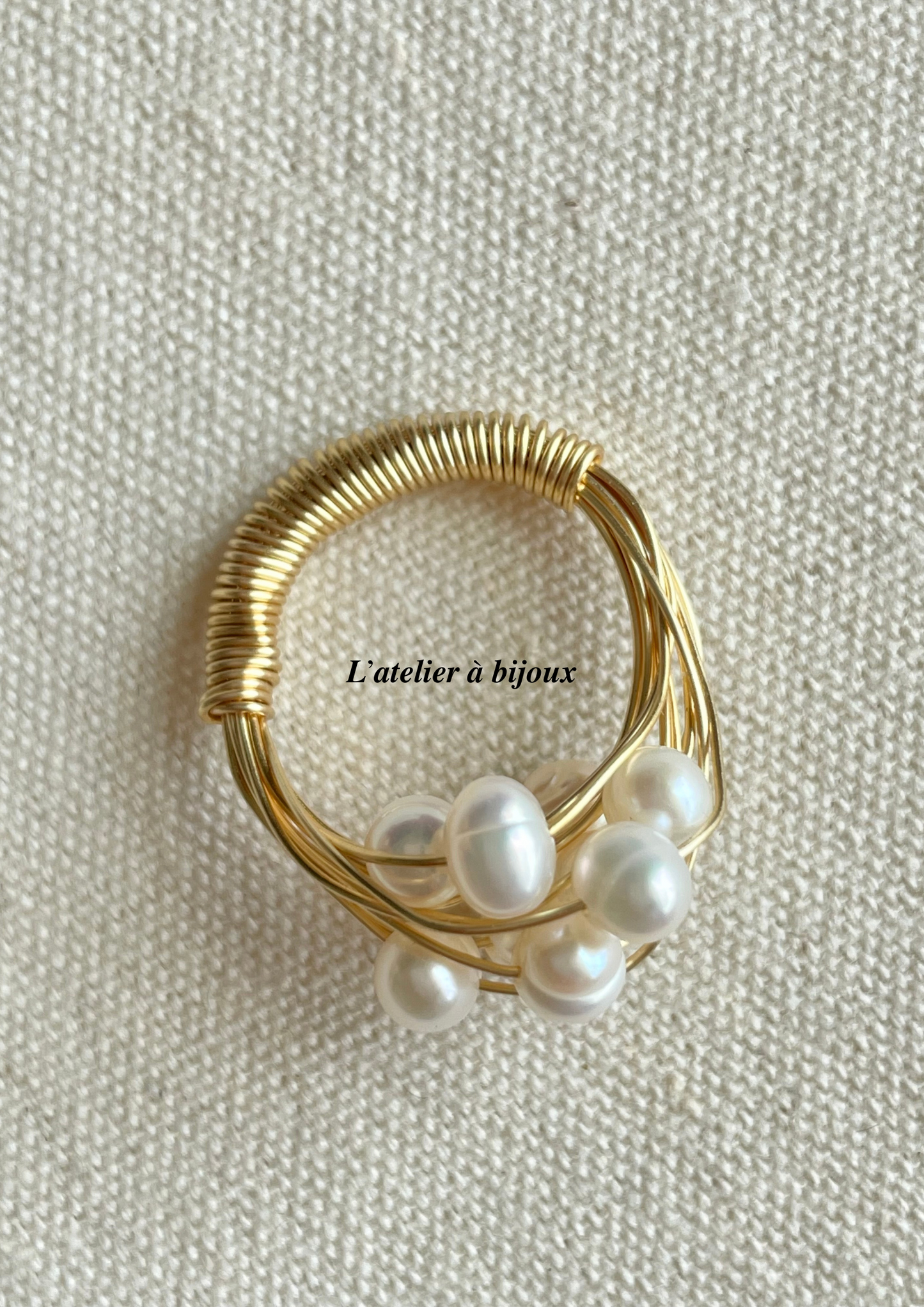 Nhẫn ngọc trai Laval