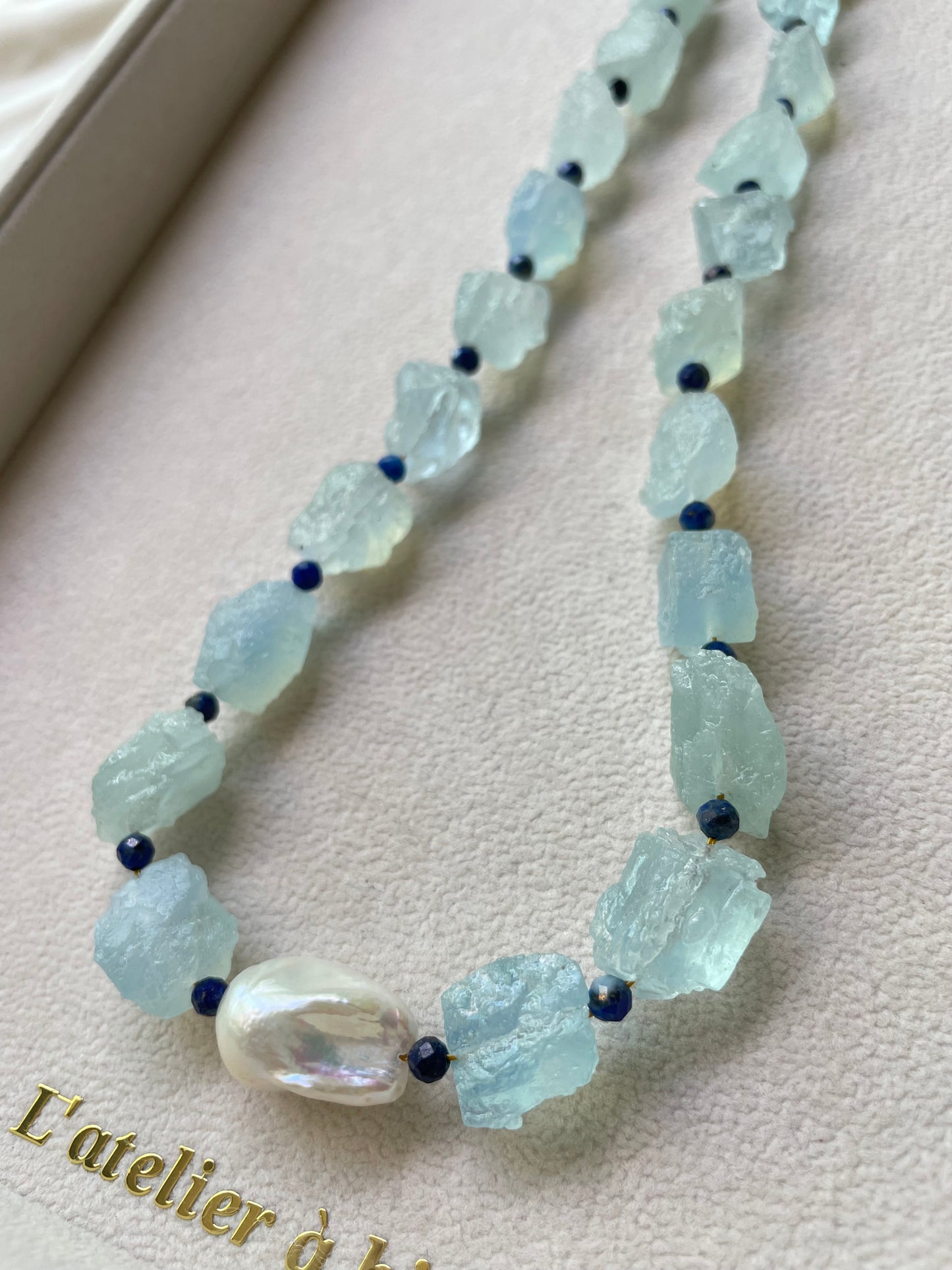 Vòng cổ đá Aquamarine ngọc bích và ngọc trai