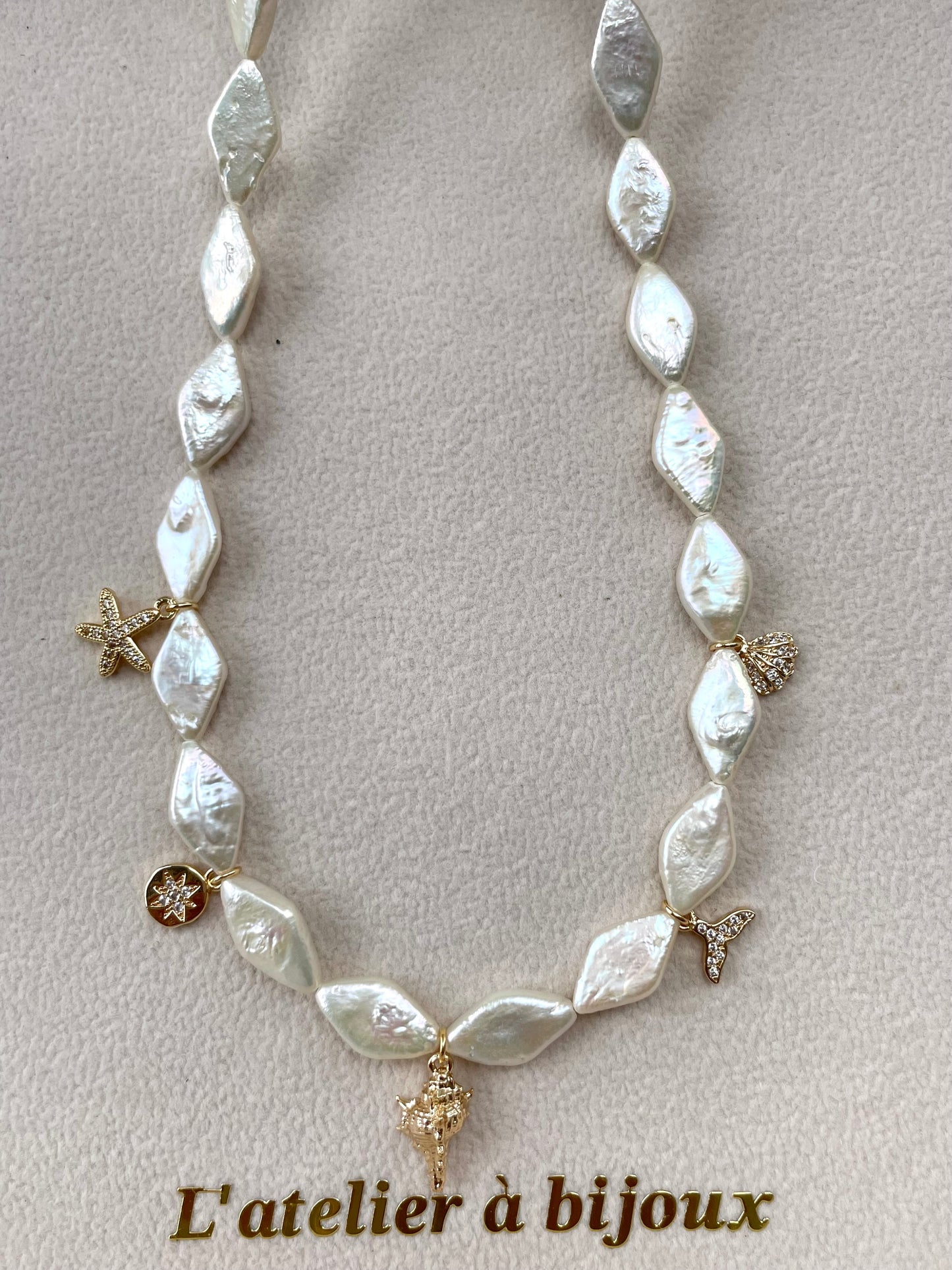 Vòng cổ ngọc trai Diamond & 5 charm