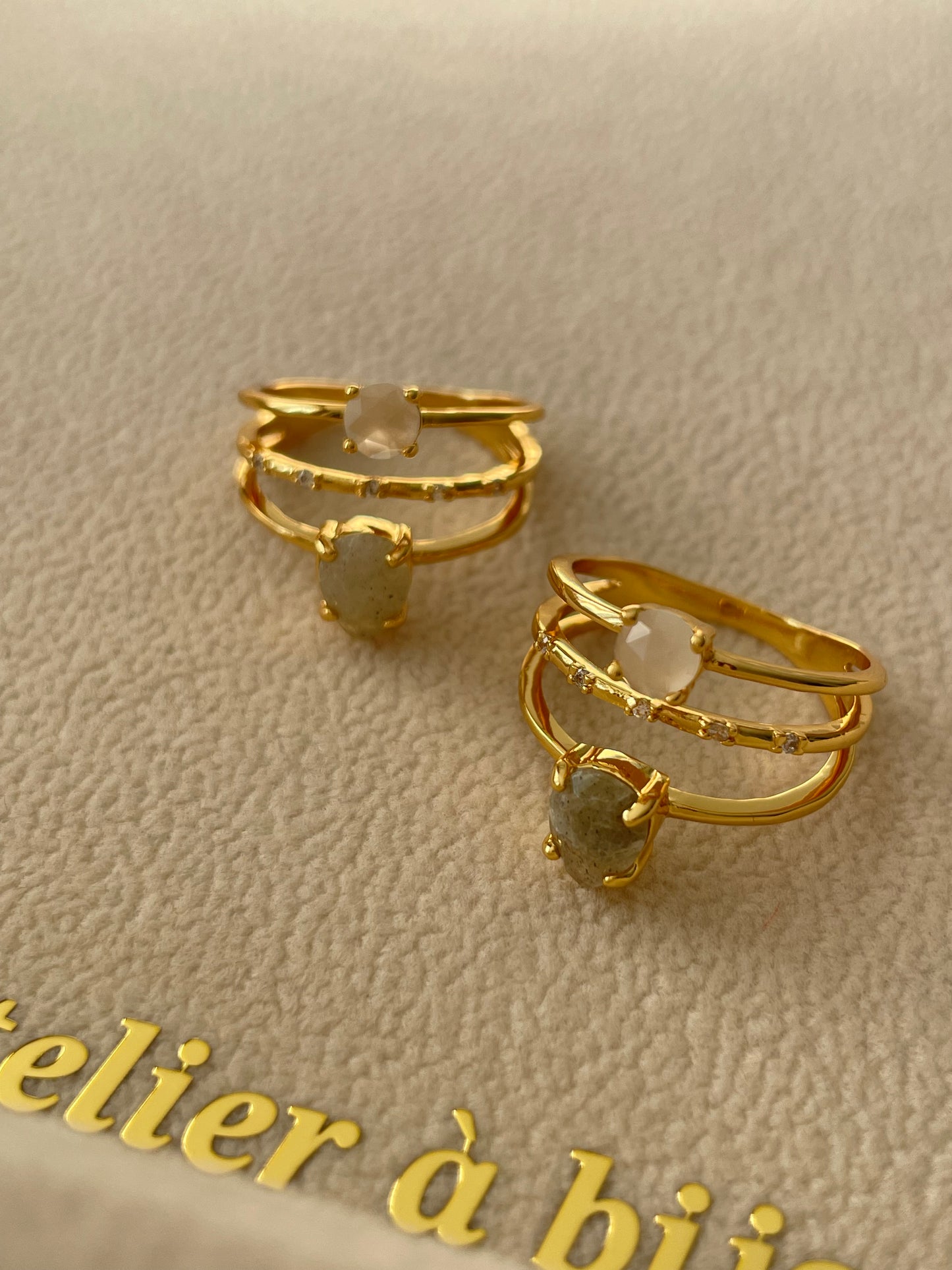 Nhẫn đá quý Vittie