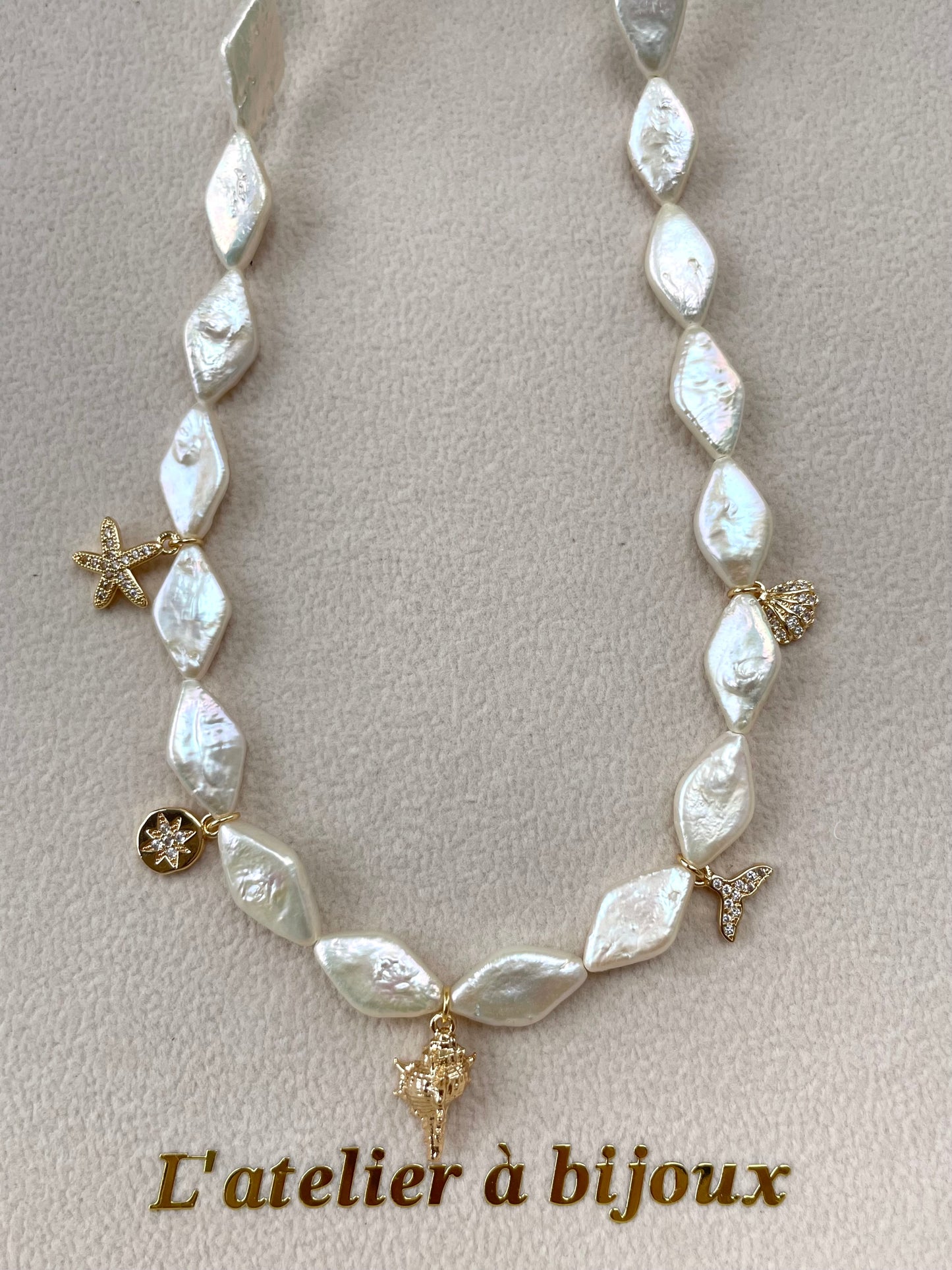 Vòng cổ ngọc trai Diamond & 5 charm