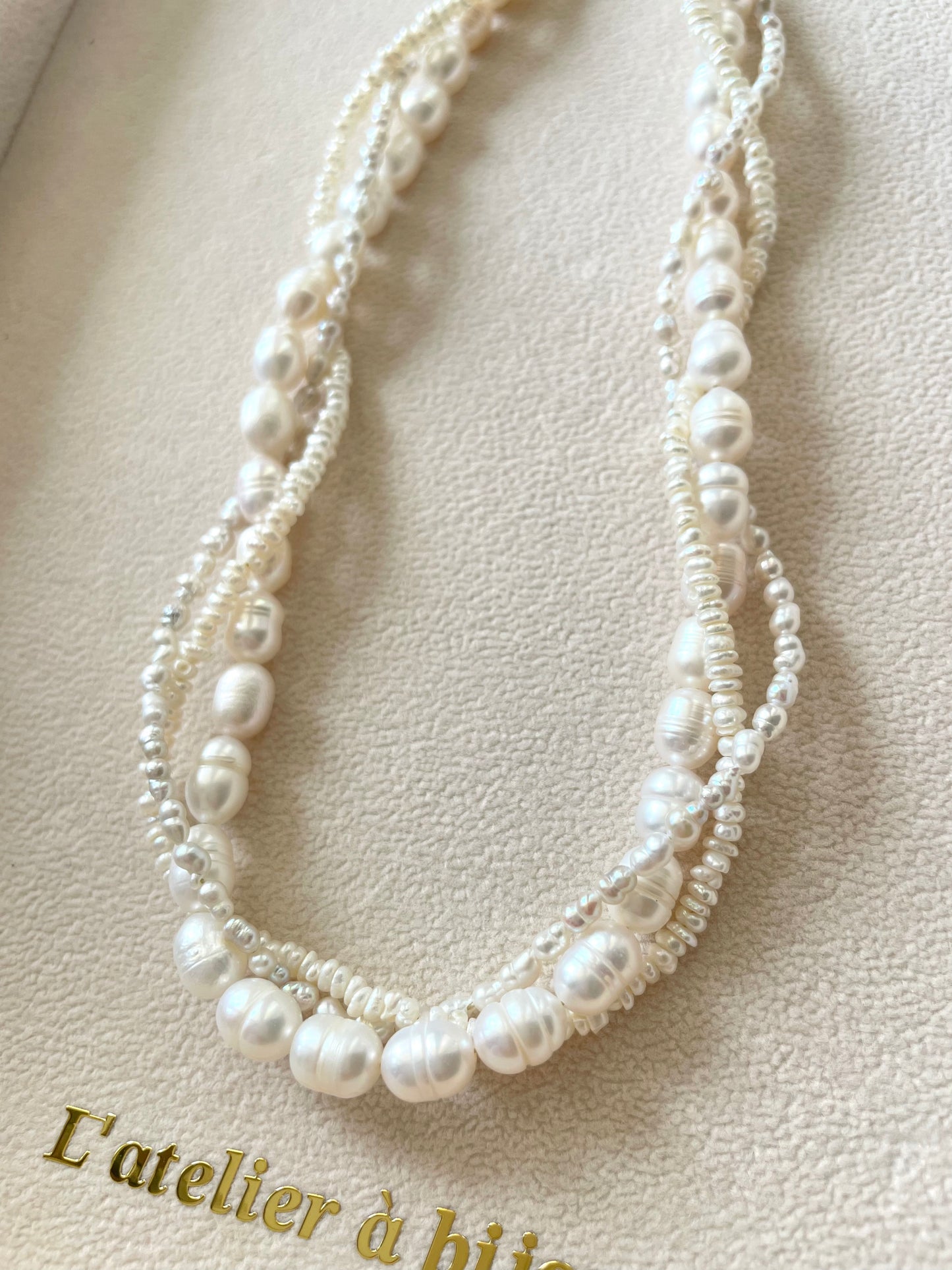 Vòng cổ ngọc trai Trinity