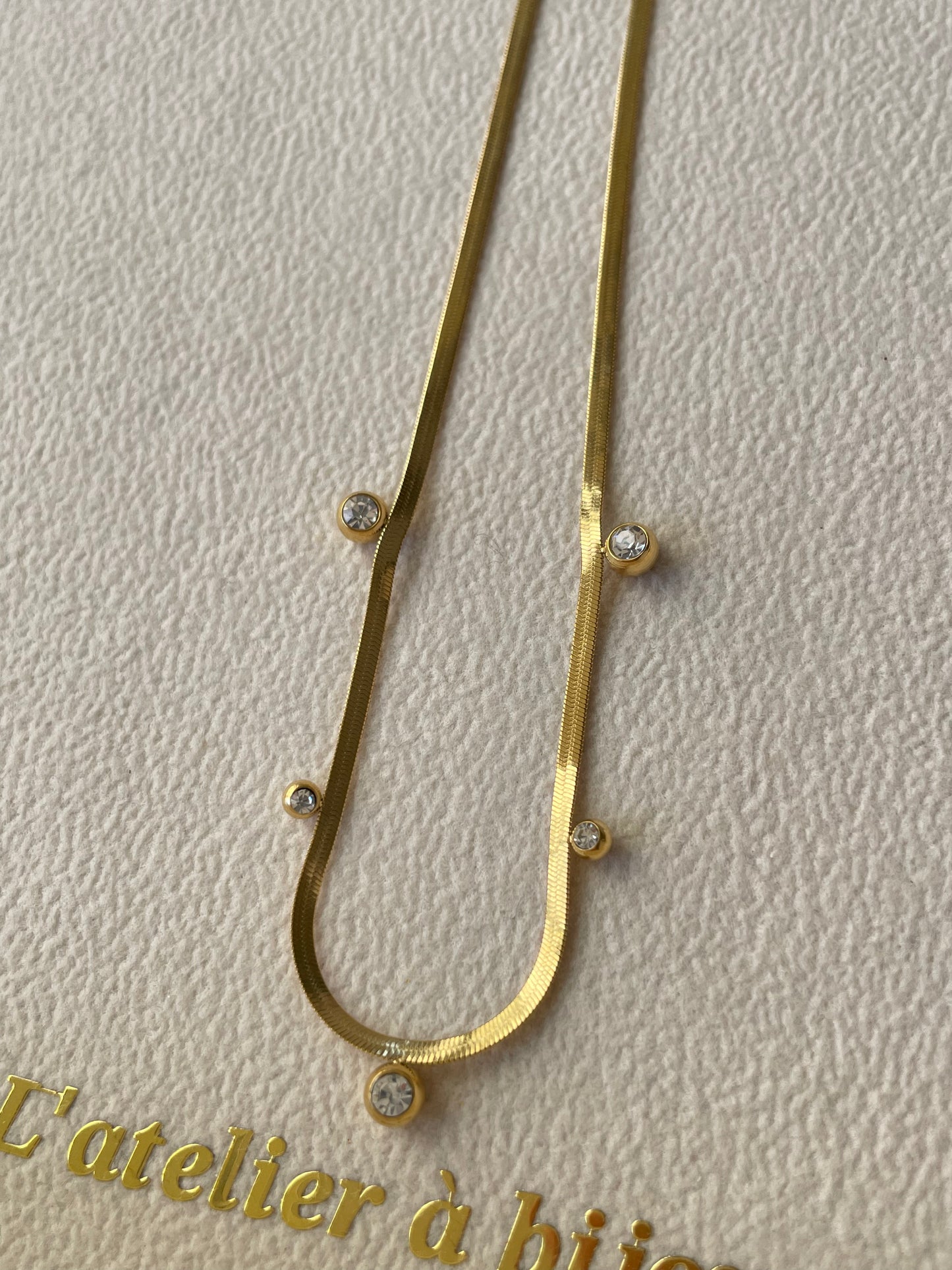 Vòng cổ thép không gỉ Ciana