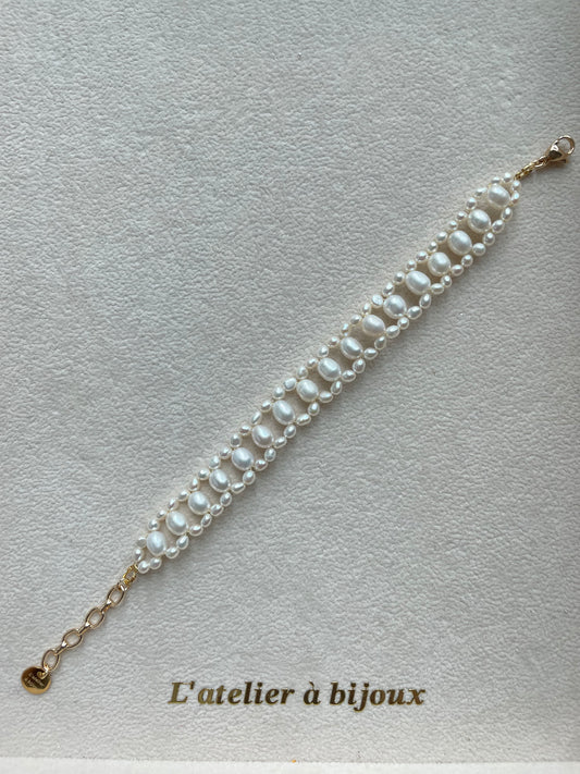 Vòng tay ngọc trai đan kiểu