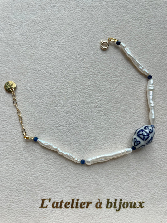 Vòng tay ngọc trai dài và sứ