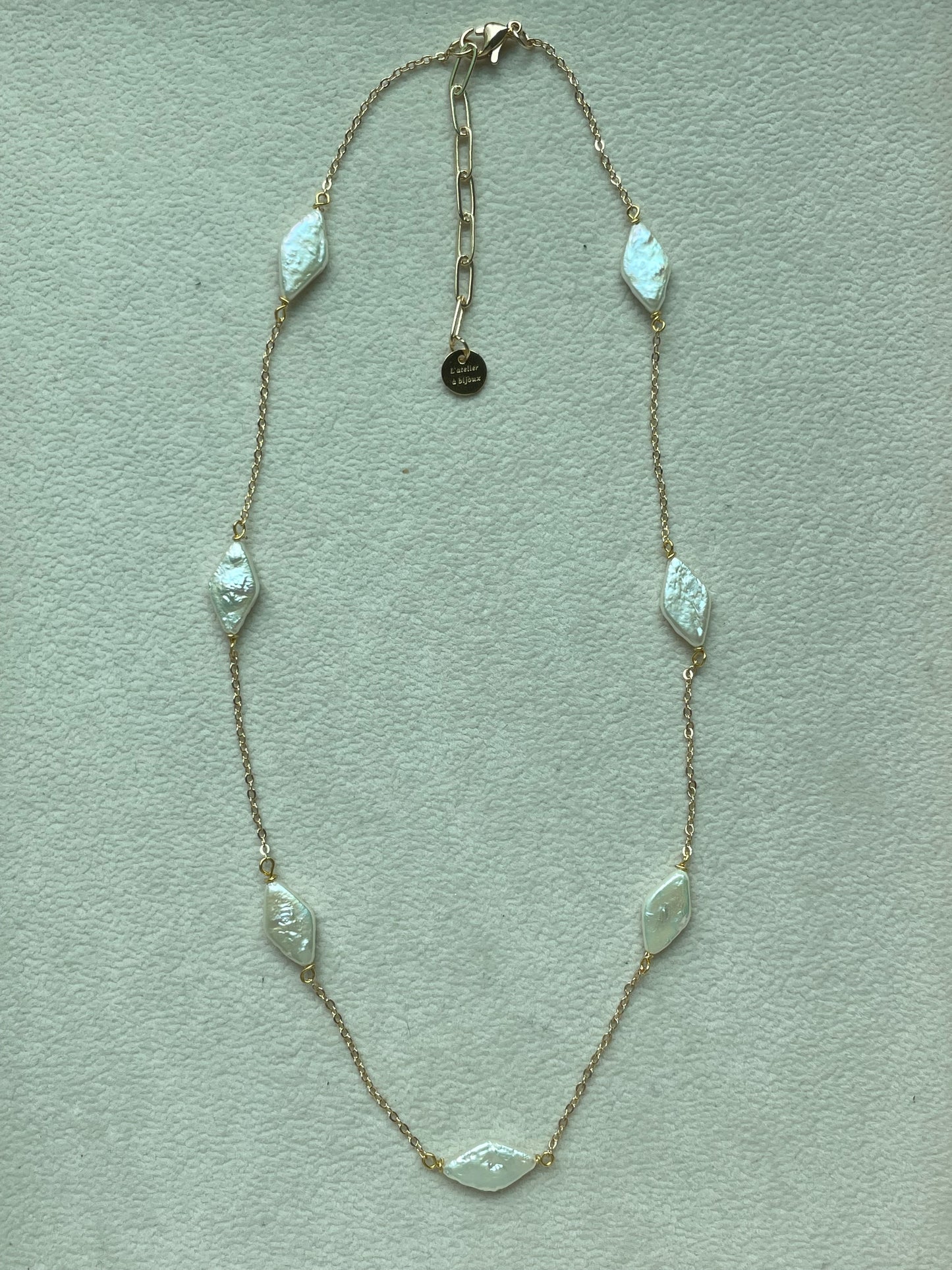 Diamond Pearl & chain necklace
