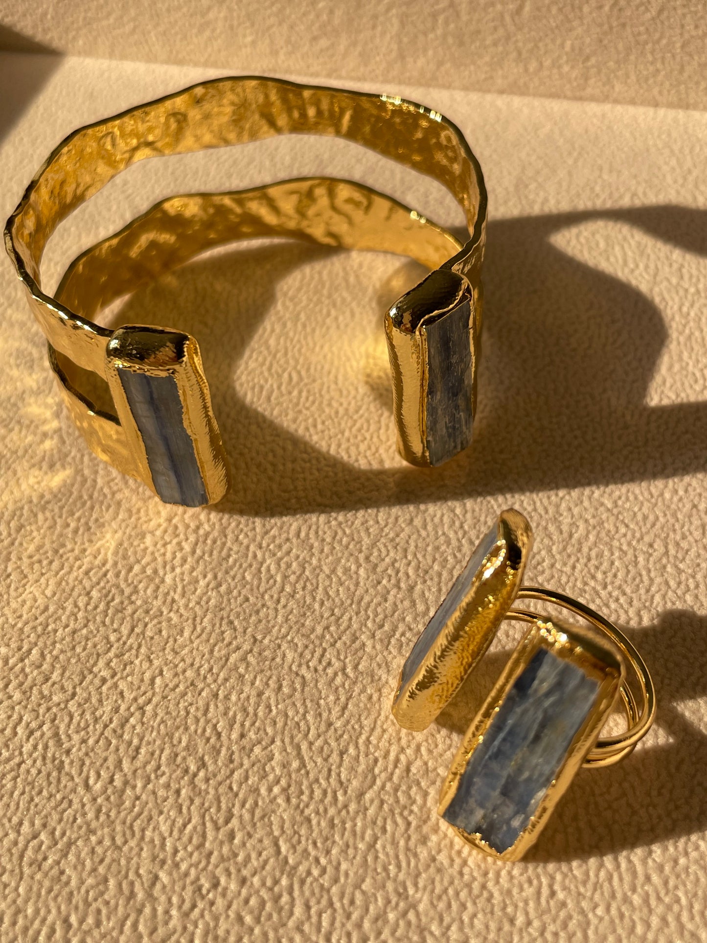 Vòng tay Kyanite