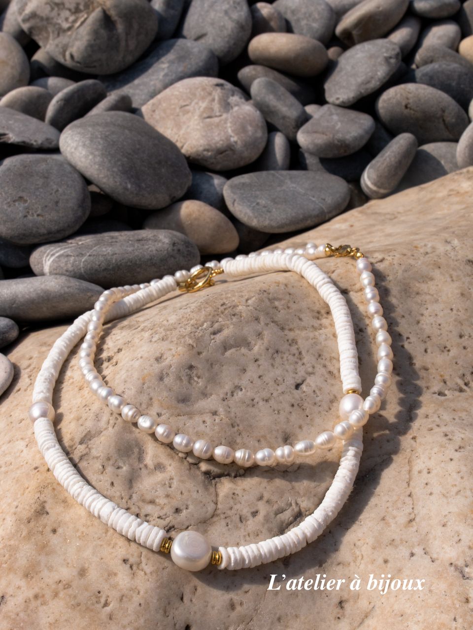 Shella Pearl Necklace