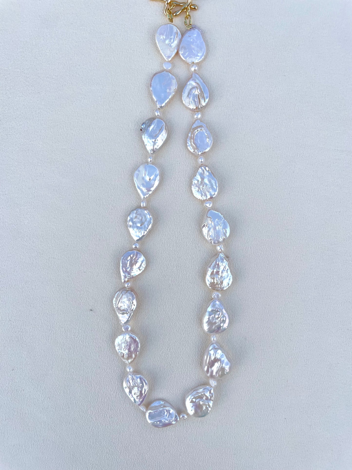 Calliope waterdrop pearl necklace