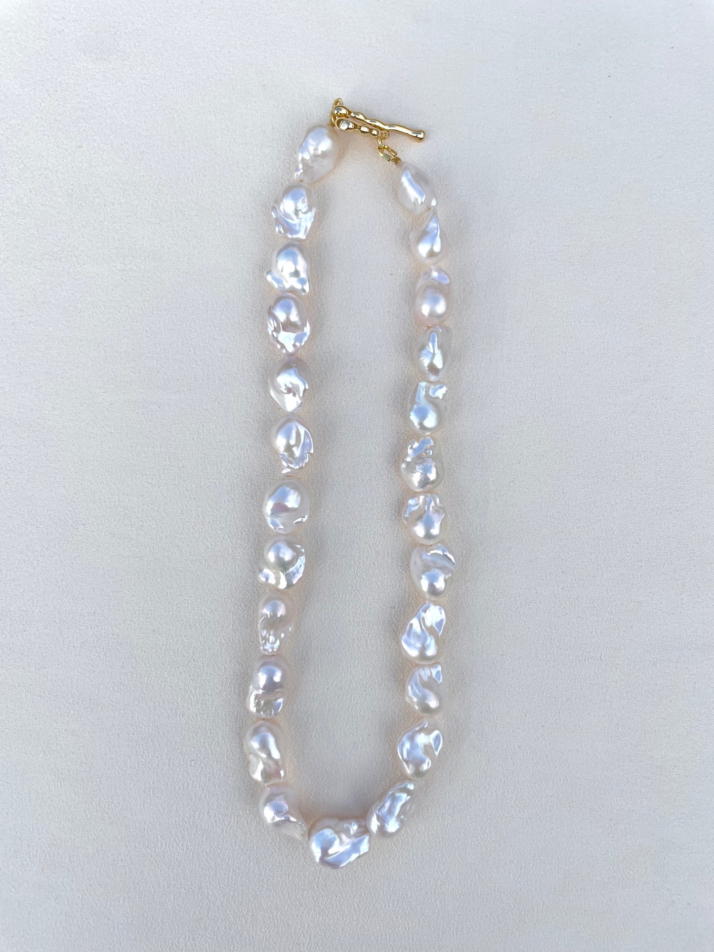 Bella Baroque Pearl Necklace