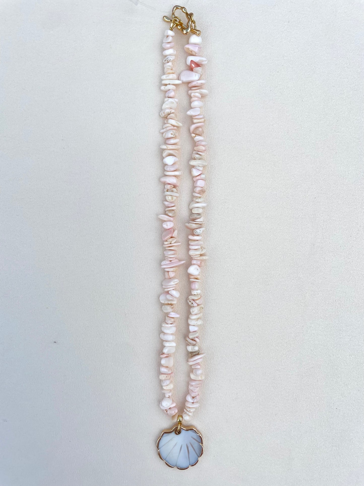 Corail Shell Necklace