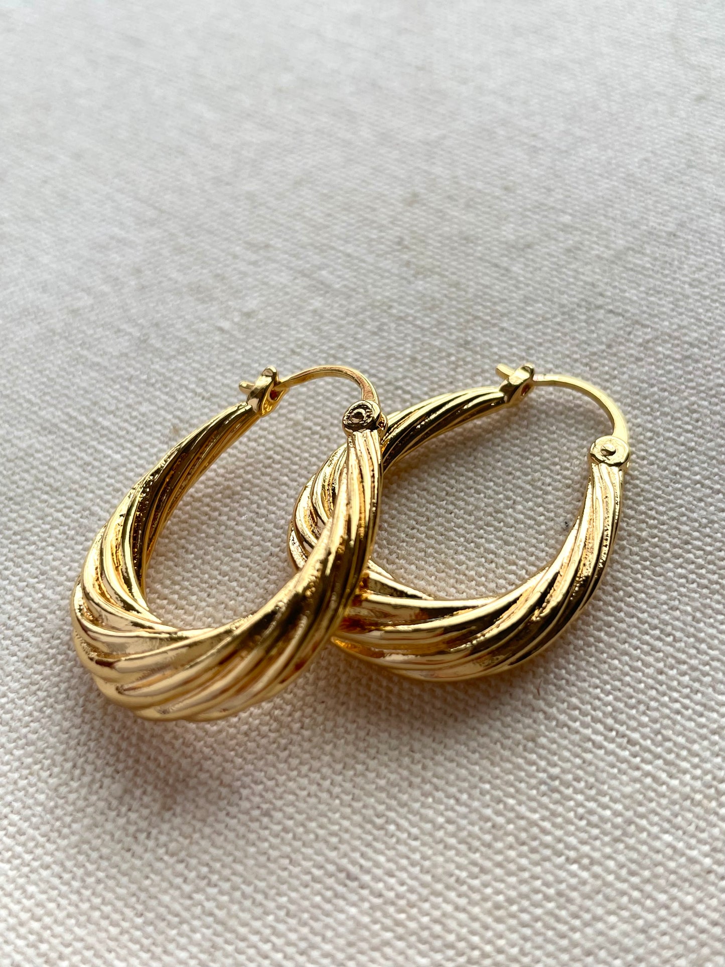 Ola hoop earrings