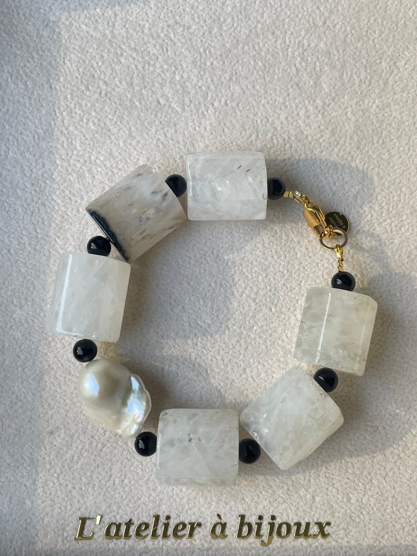 Vòng tay Inniana chunky crystal