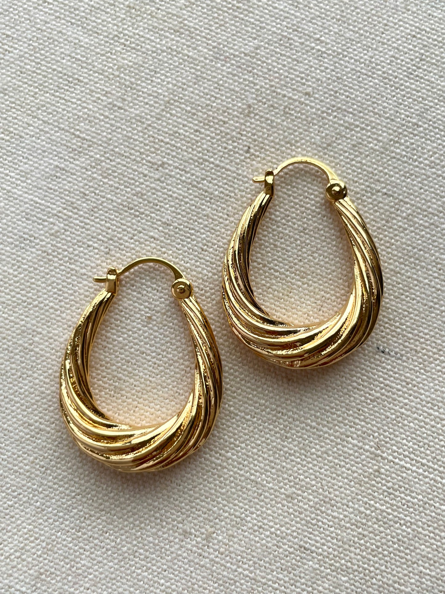 Ola hoop earrings