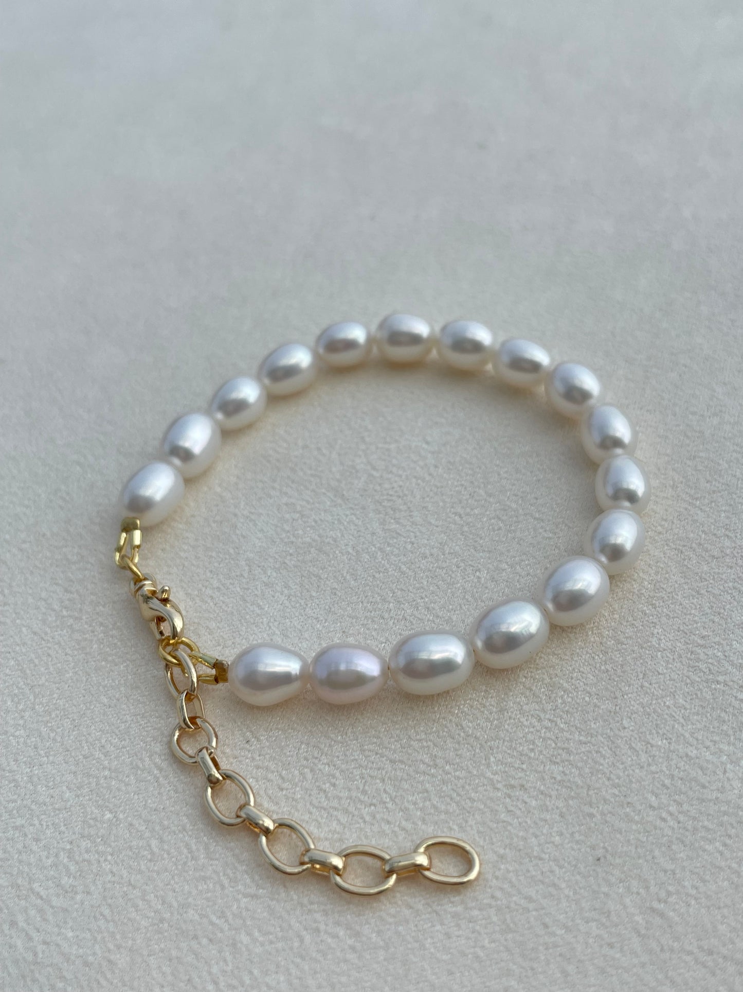 7mm oval pearl bracelet