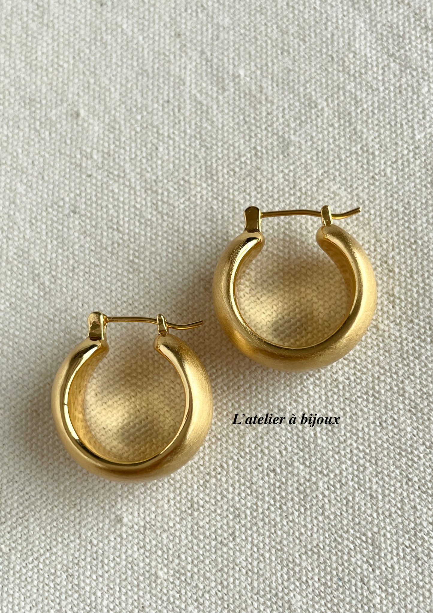 Maëlia chunky earrings