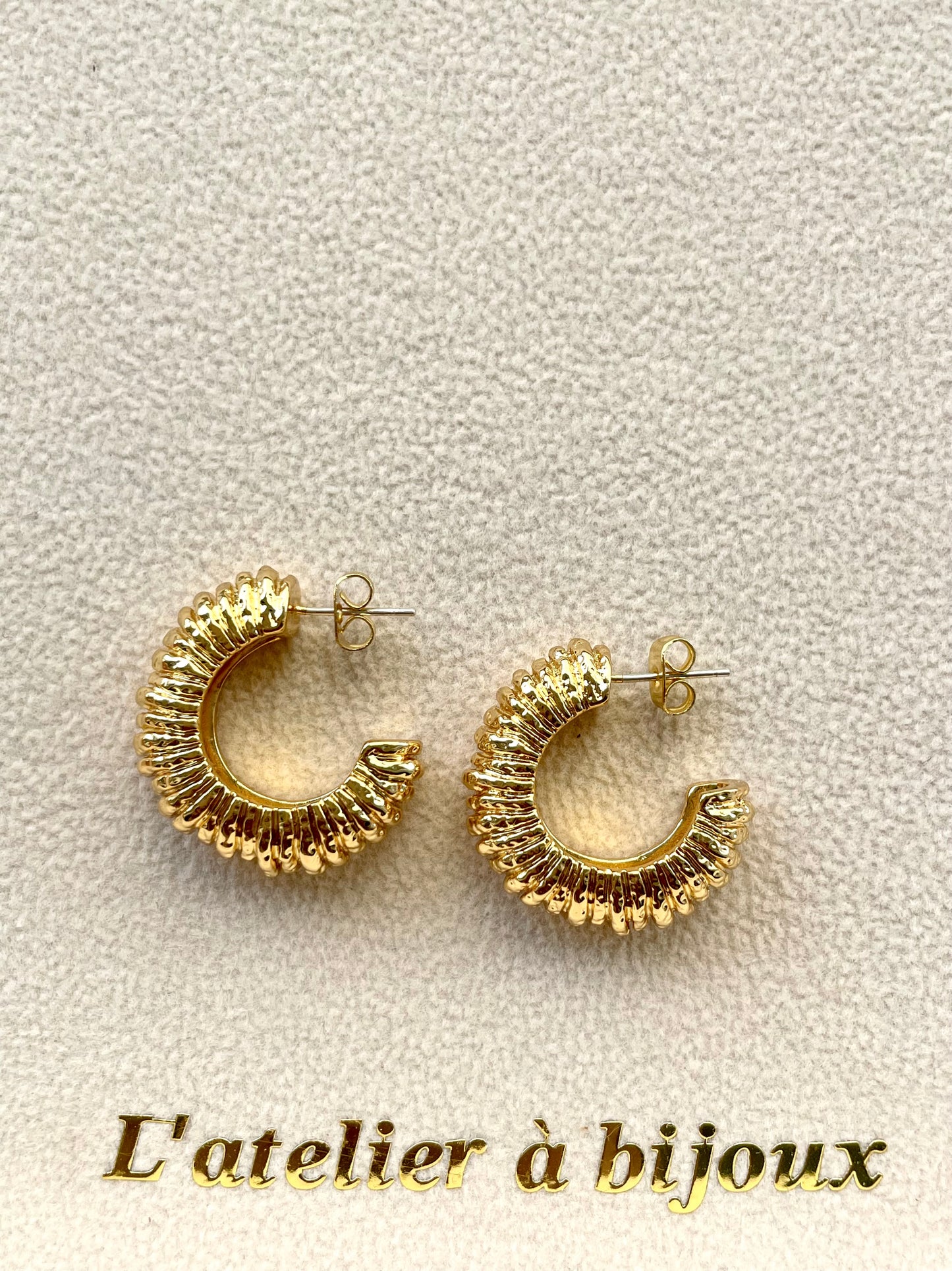 Giti earrings