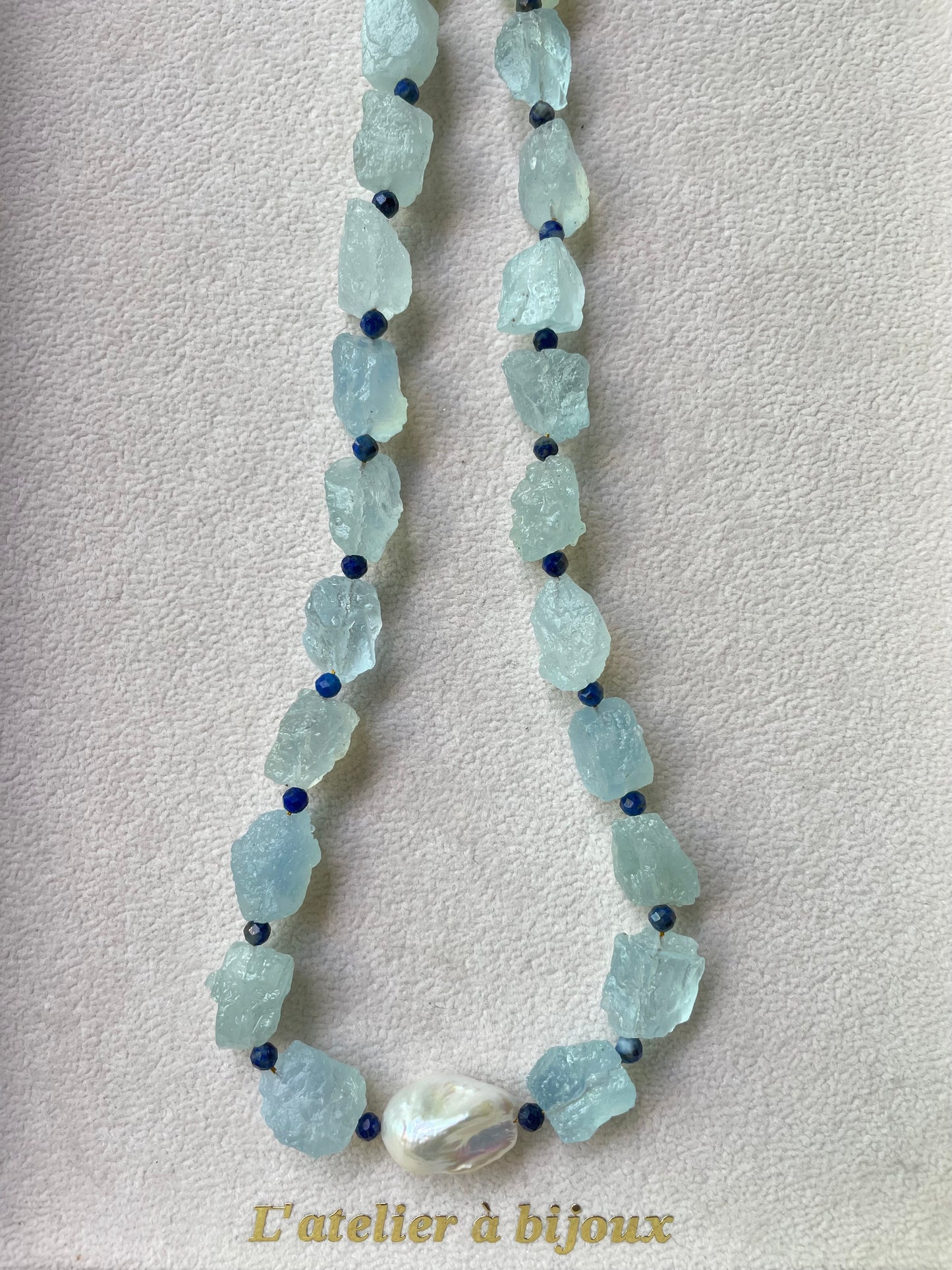 Vòng cổ đá Aquamarine ngọc bích và ngọc trai