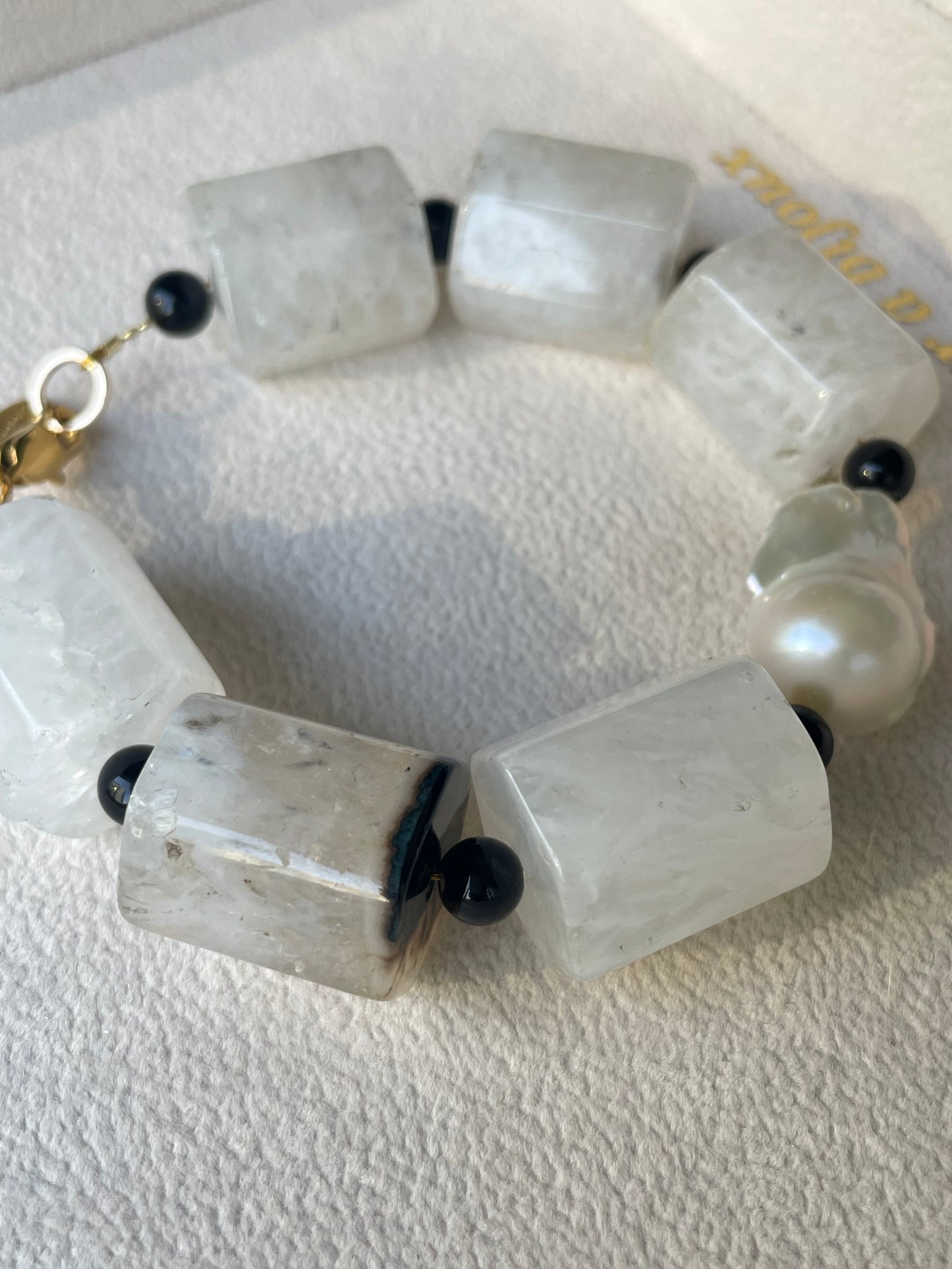 Vòng tay Inniana chunky crystal