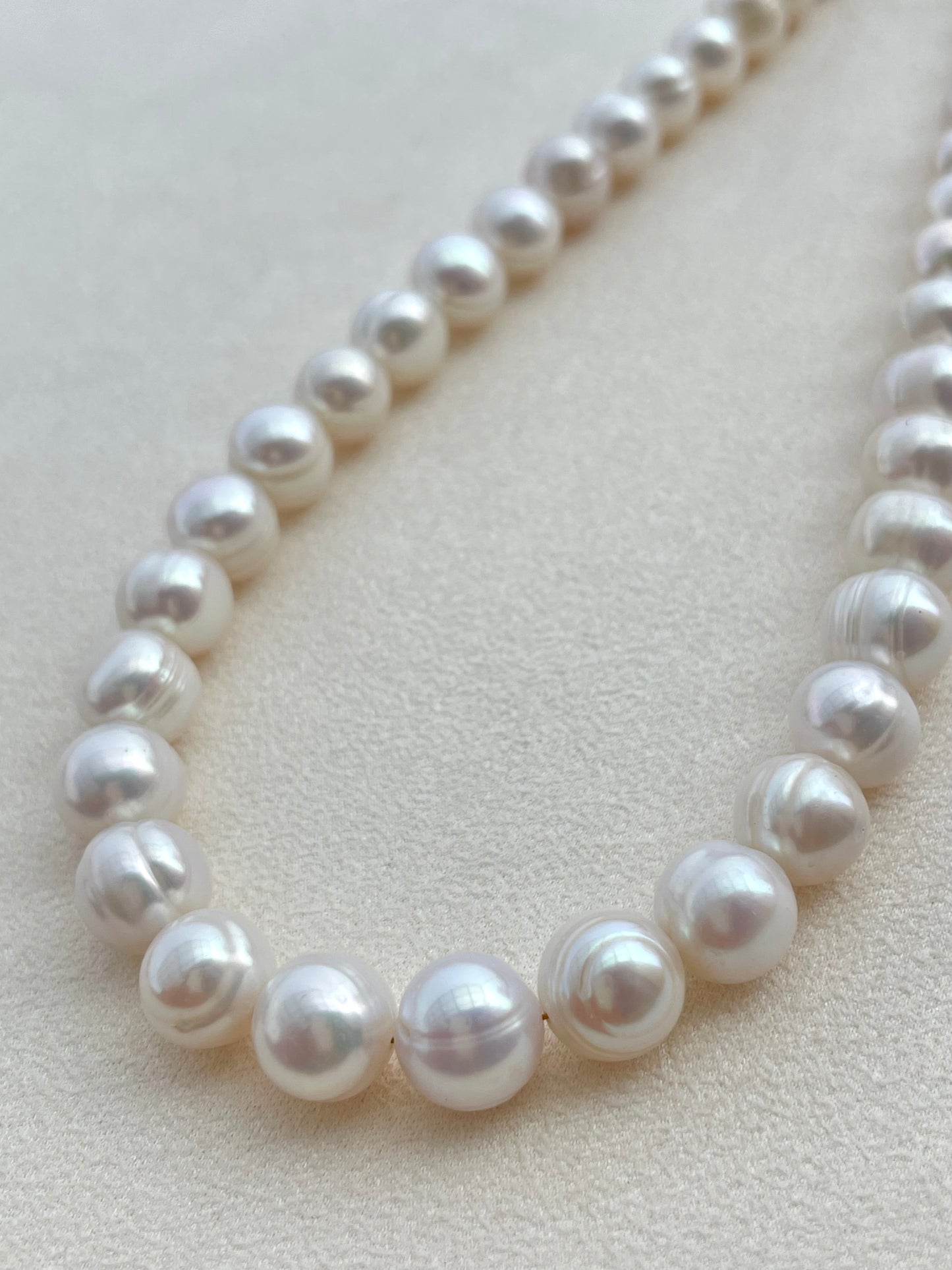 10mm thread round necklace