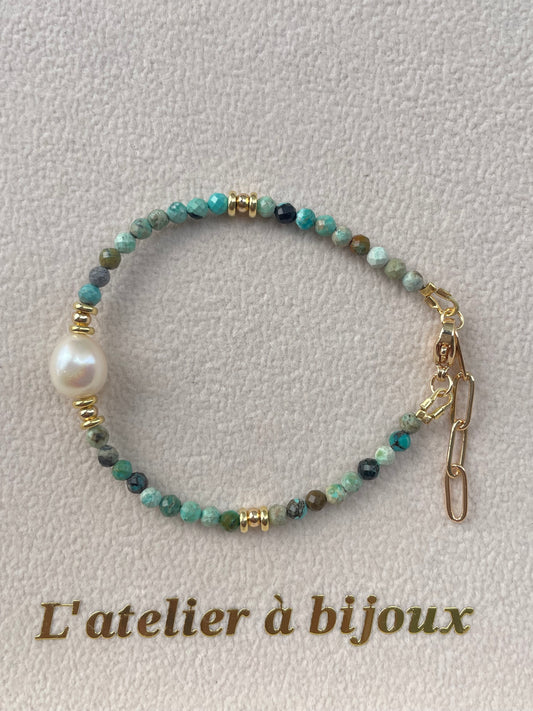 Vòng tay Turquoise & charm ngoc