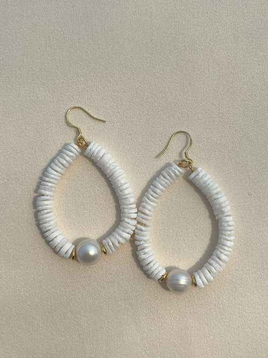 Shella pearl earrings