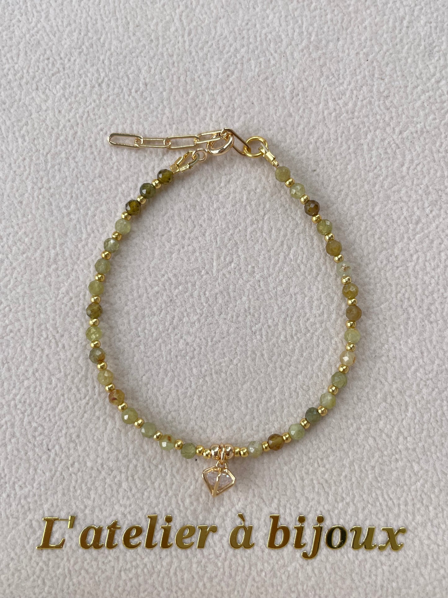 Vòng tay Garnet xanh