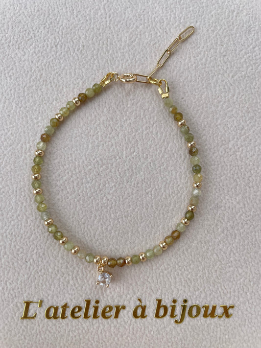 Vòng tay Garnet xanh