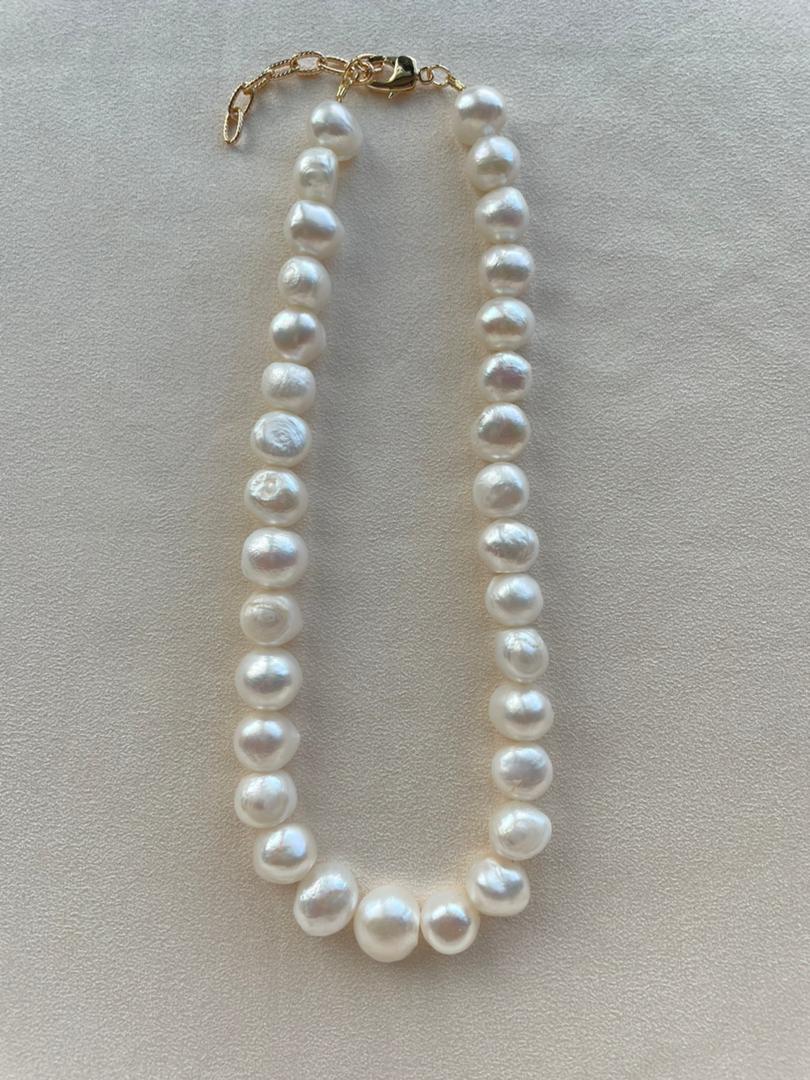 Elena Pearl Necklace