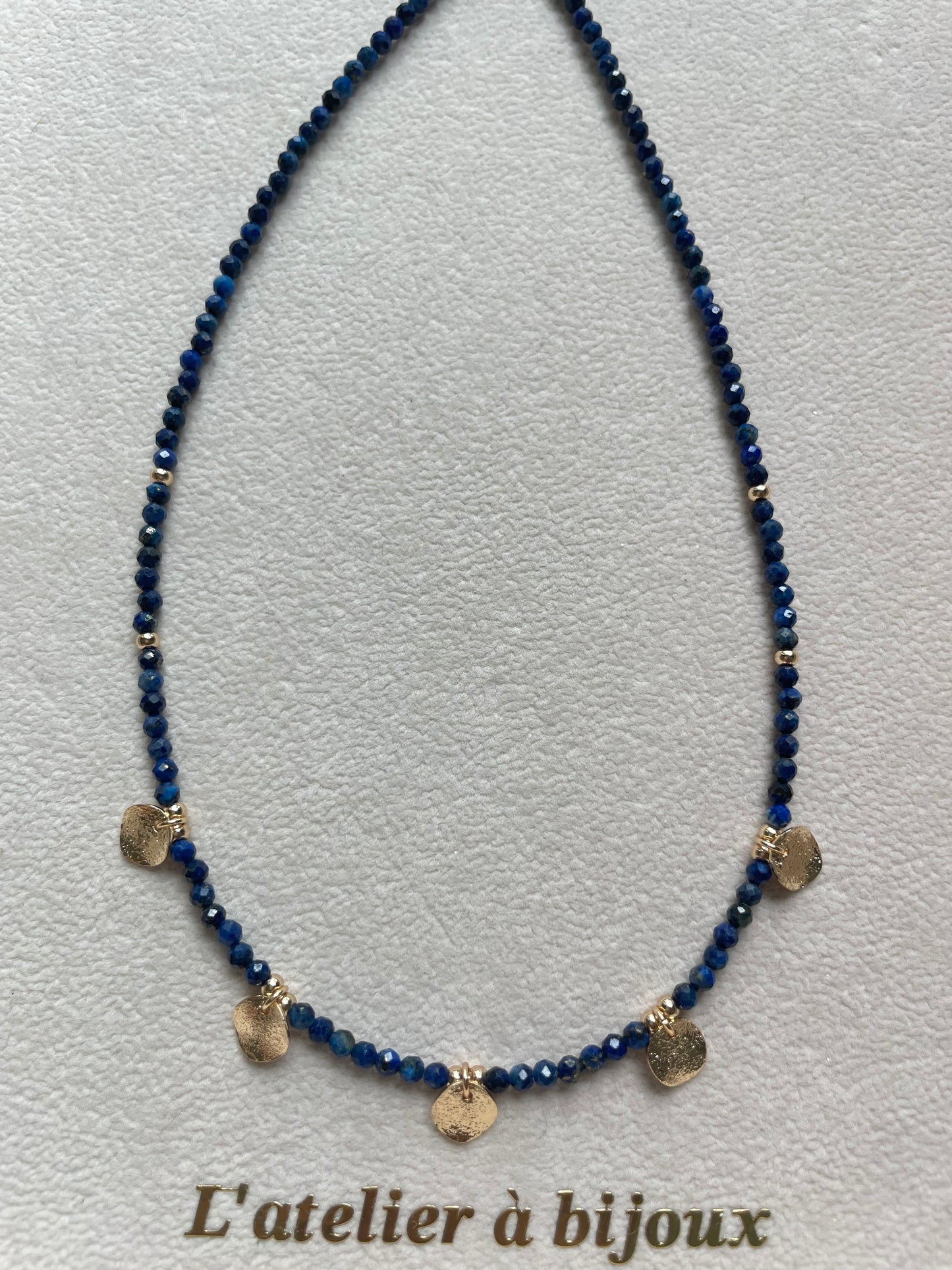 Vòng cổ Bellia gemstone