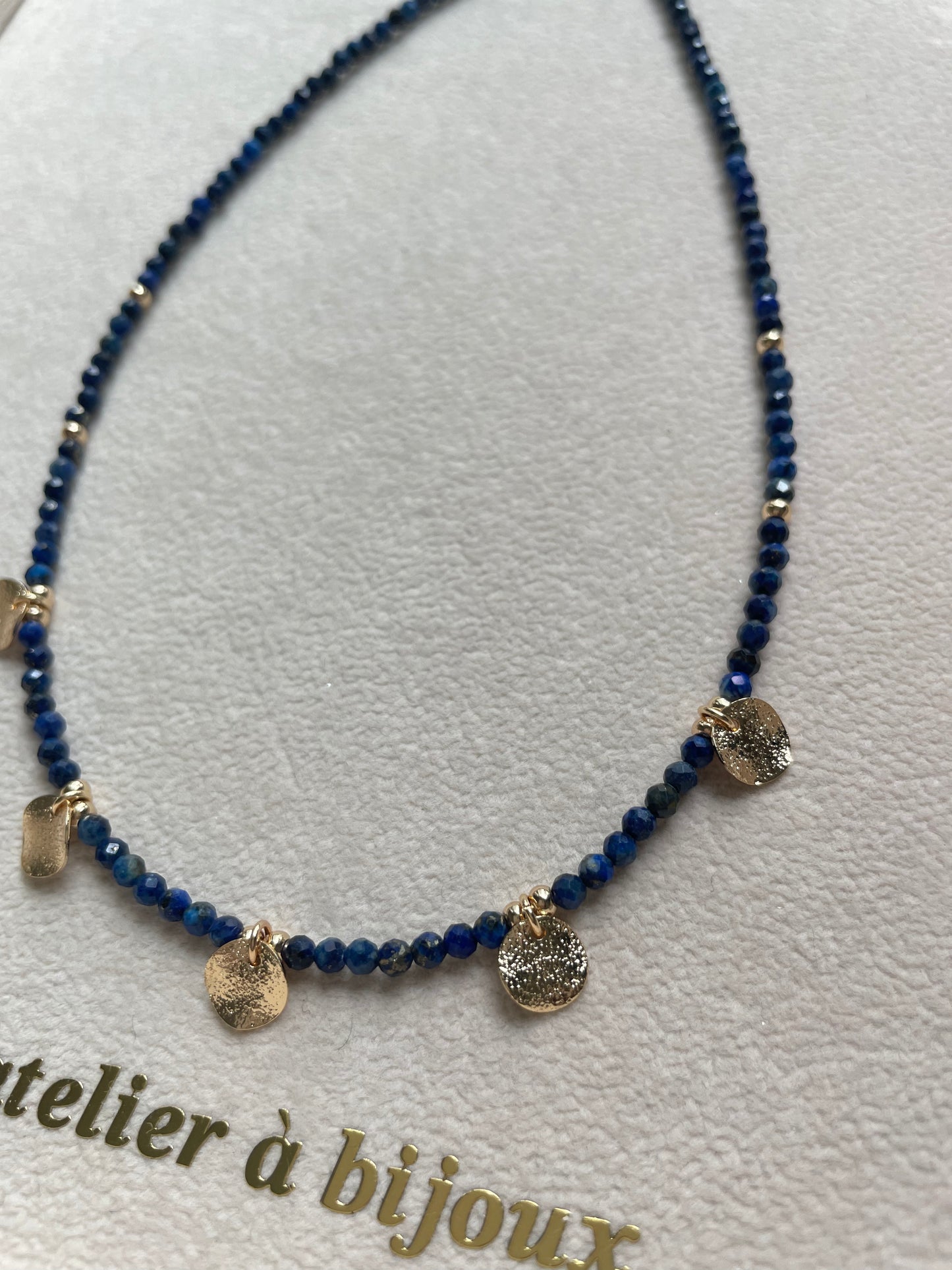 Vòng cổ Bellia gemstone