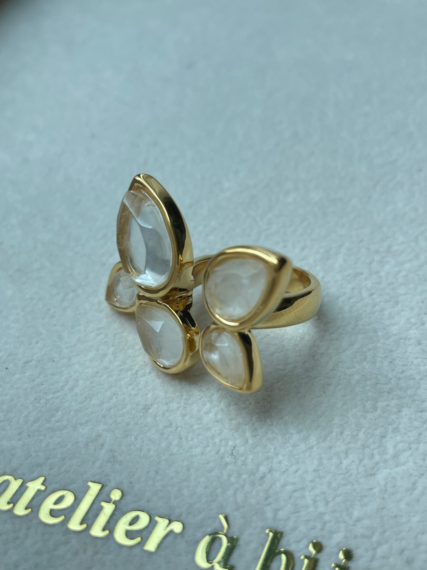 Nhẫn pha lê Shannie